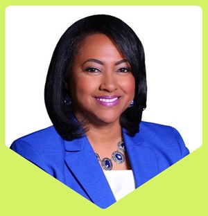 13News Now Anchor Janet Roach