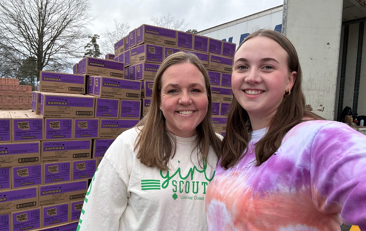 Heidi and daughter Kaitlyn at the 2026 Cookie Count-n-Go