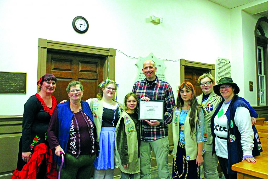 (Left to right) Jennifer Glaspell, Ellen Quirk, Savannah A., Charlotte B., Robert Kelly, Willa G., Jade H. and Jennie Hawkins.